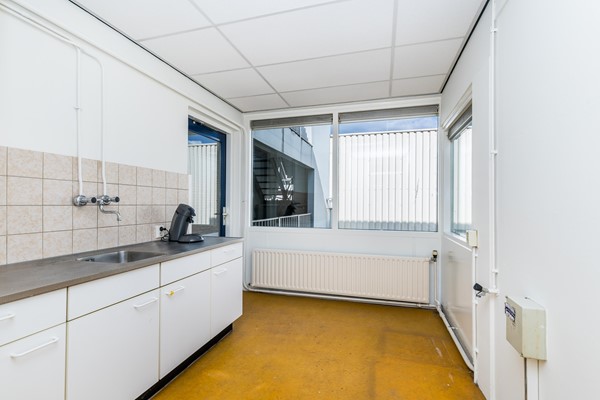 Medium property photo - Smirnoffweg 34, 3088 HE Rotterdam
